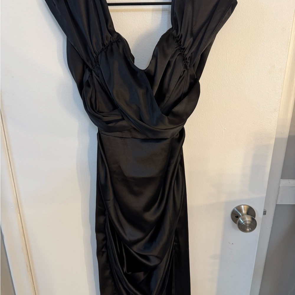 Boohoo Black Backless Dress
